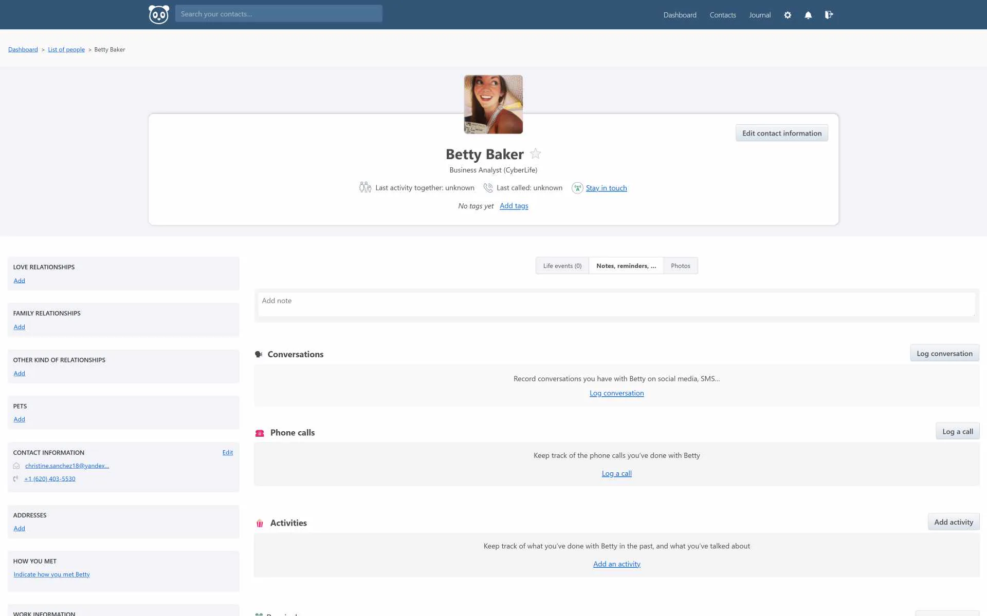 Monica, Screenshot 1